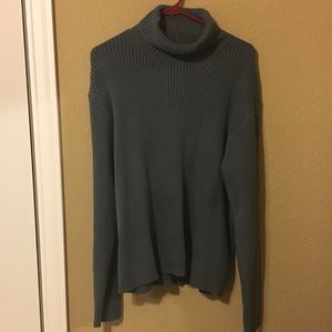 Men’s JCrew Turtleneck Sweater (Used)
